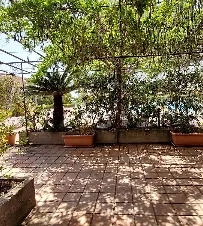 Isole Eolie, - Favoloso Bivani Con Piscina Acqua Di Mare E Vista Sulle Isole Eolie 別荘 *