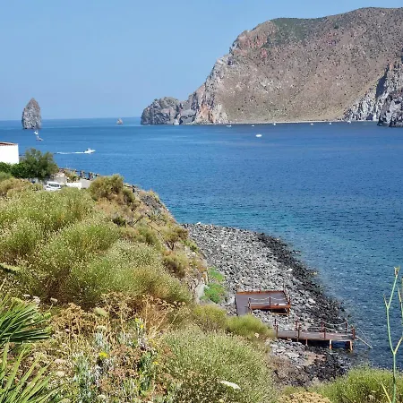 Isole Eolie, - Favoloso Bivani Con Piscina Acqua Di Mare E Vista Sulle Isole Eolie